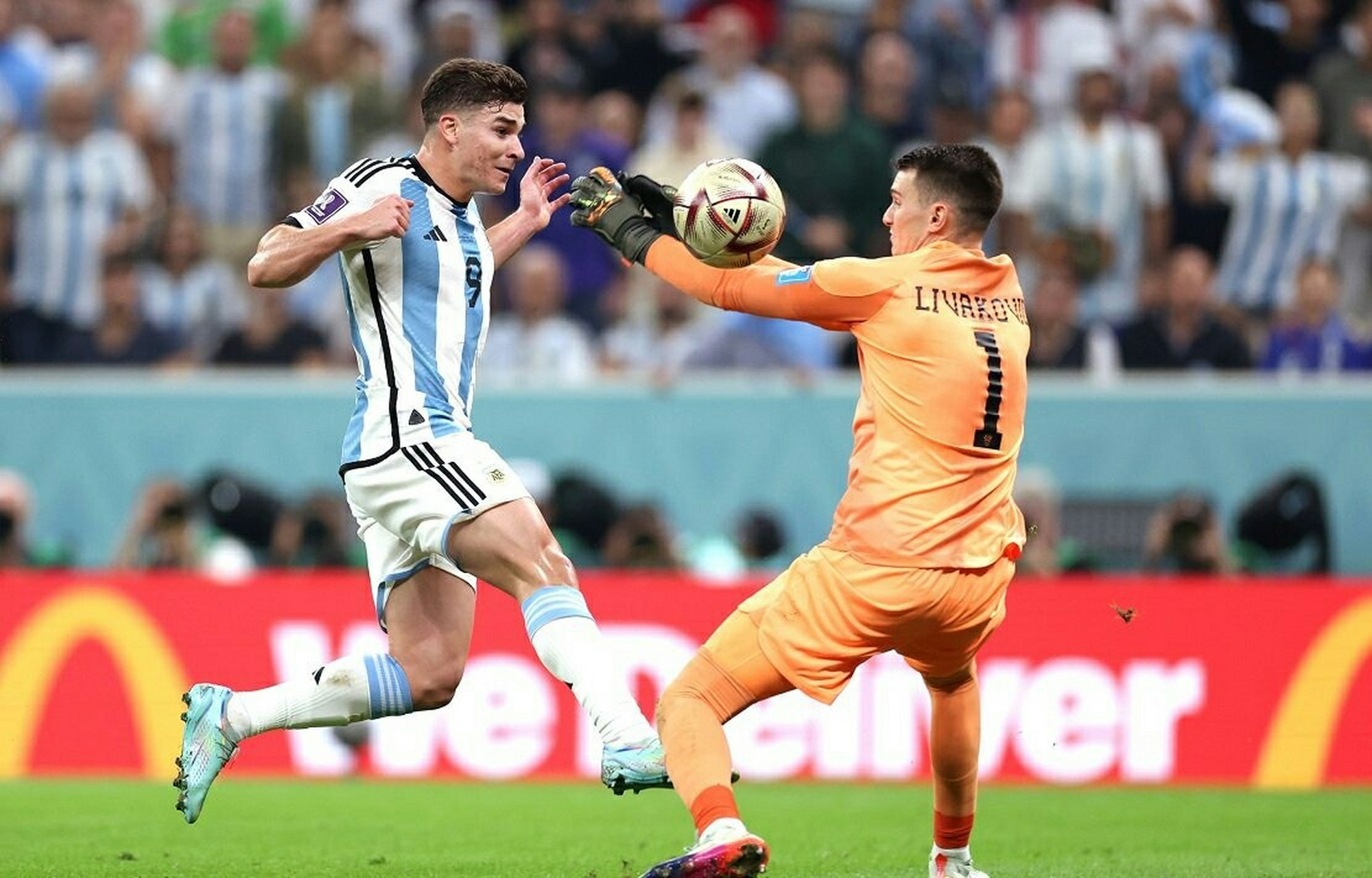 KOK体育-克罗地亚队备战阿根廷，球员备战状态良好